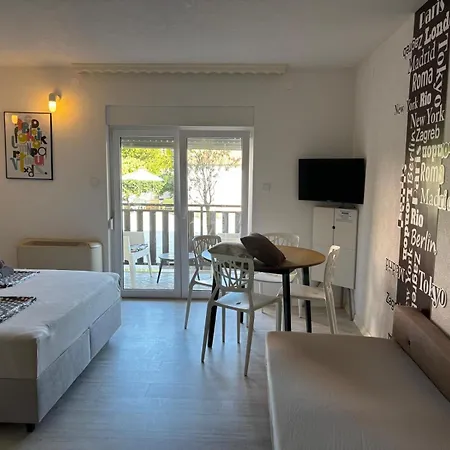 Apartment & Laganini Seka Zaton (Zadar)